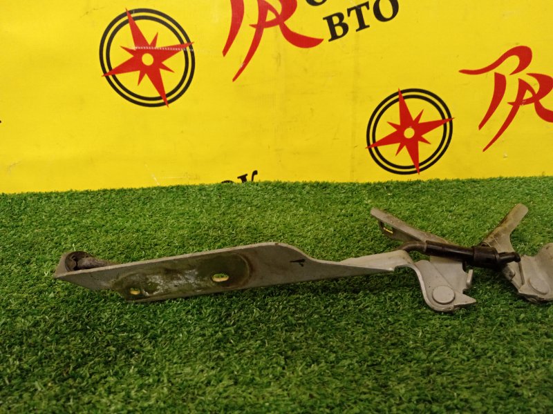 Петля капота, 300 рублей, Красноярск