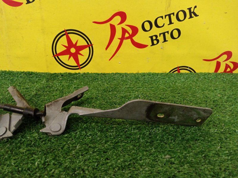 Петля капота, 300 рублей, Красноярск