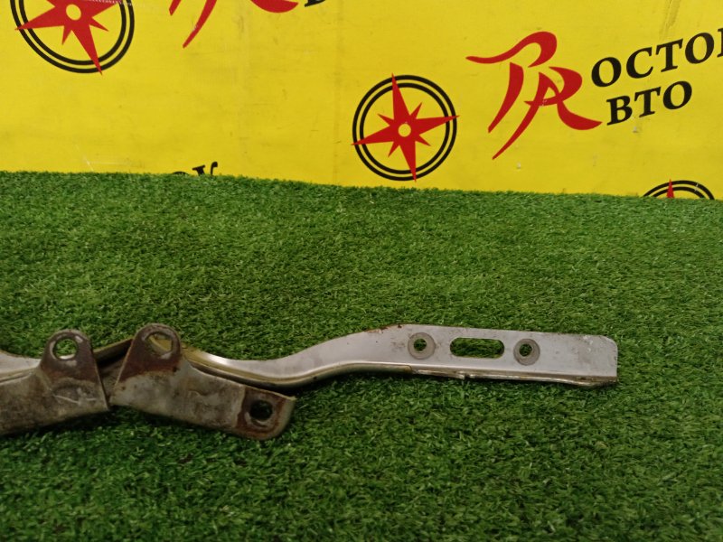 Петля капота, 200 рублей, Красноярск