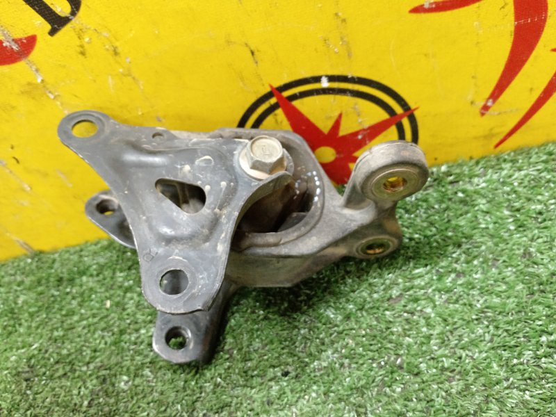 Подушка двигателя, 800 рублей, Красноярск