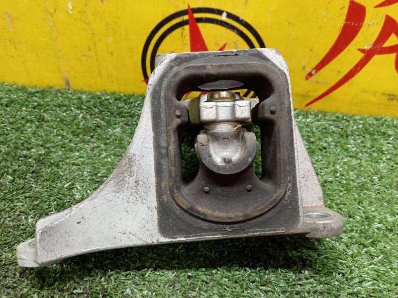 Подушка двигателя, 800 рублей, Красноярск