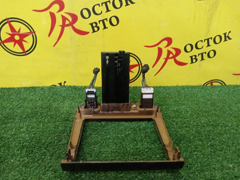 Консоль магнитофона, 800 рублей, Красноярск