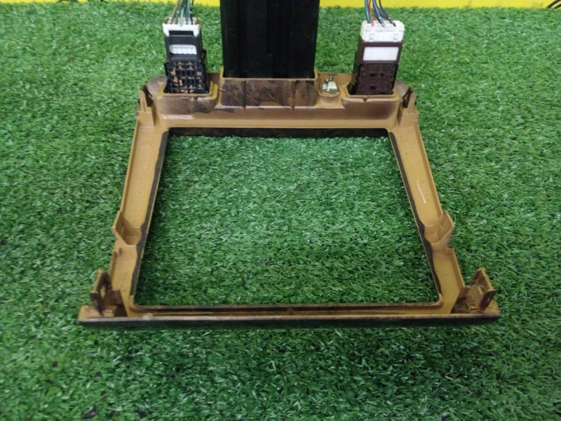 Консоль магнитофона, 800 рублей, Красноярск