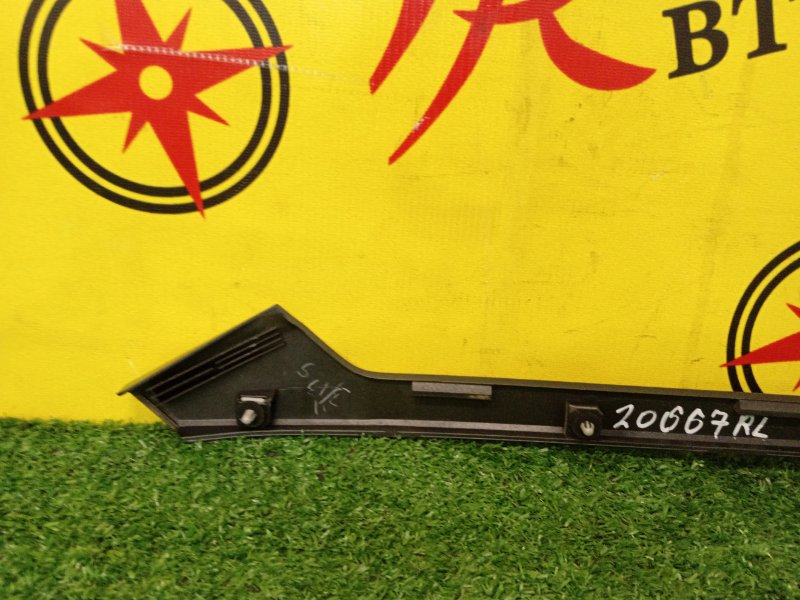 Молдинг стекла, 500 рублей, Красноярск