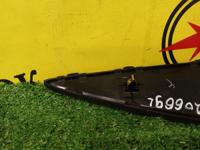 Накладка на торпедо, 500 рублей, Красноярск