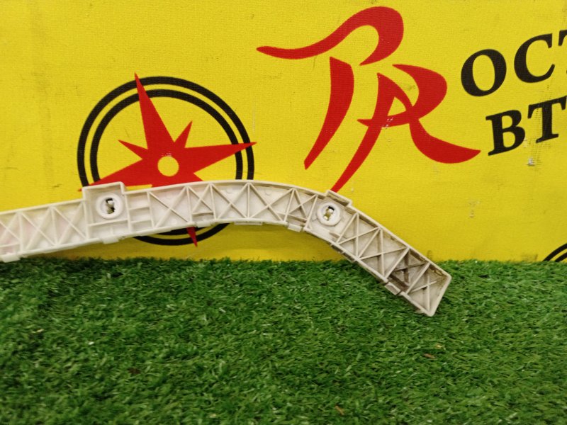 Клипса бампера, 1000 рублей, Красноярск