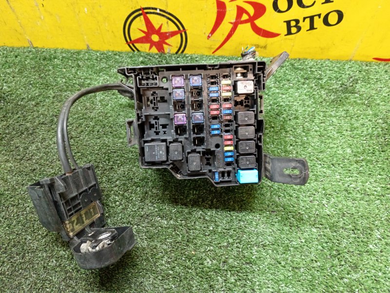 Блок предохранителей под капот, 500 рублей, Красноярск