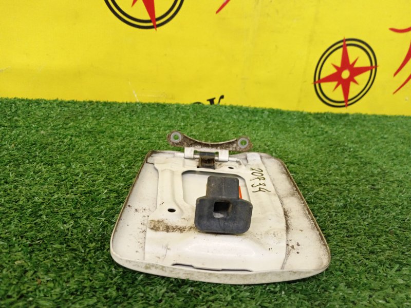 Лючок топливного бака, 500 рублей, Красноярск