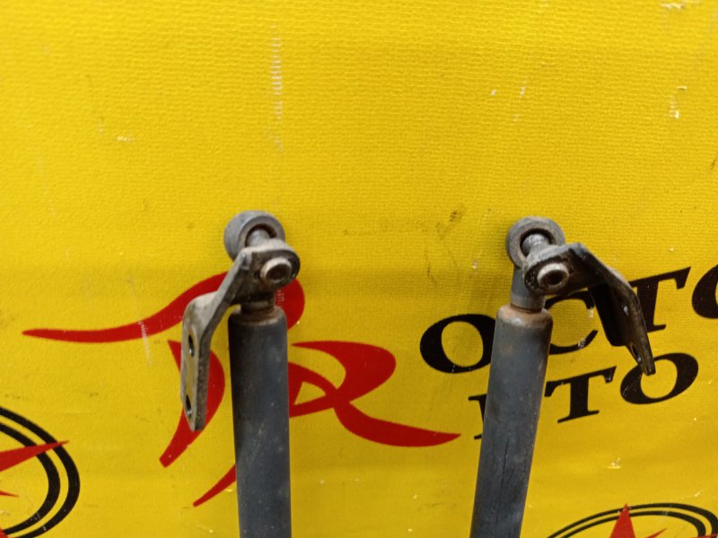 Амортизатор двери багажника, 300 рублей, Красноярск