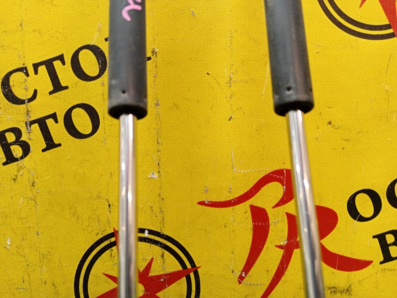 Амортизатор двери багажника, 300 рублей, Красноярск