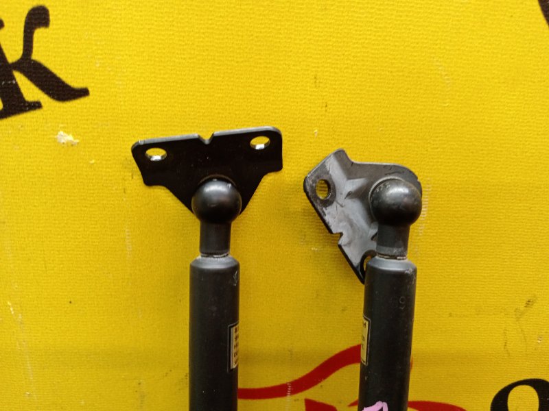 Амортизатор двери багажника, 600 рублей, Красноярск