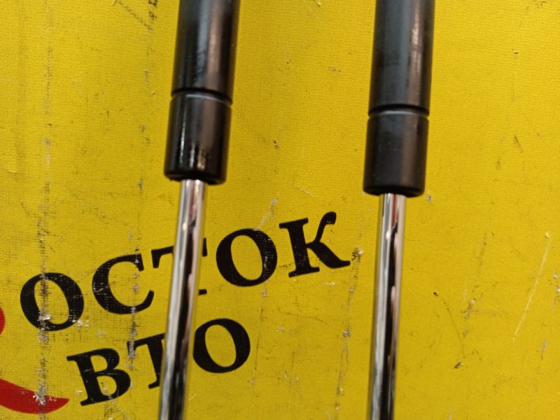 Амортизатор двери багажника, 600 рублей, Красноярск