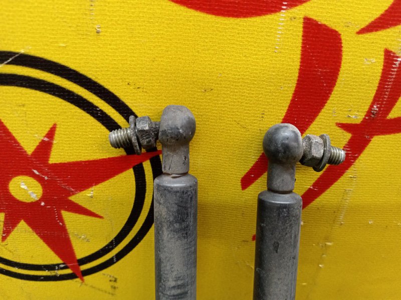 Амортизатор капота, 600 рублей, Красноярск