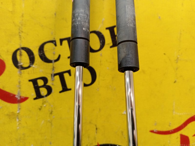 Амортизатор капота, 600 рублей, Красноярск