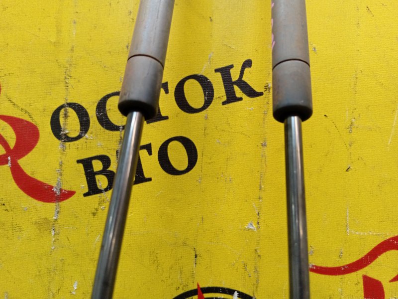 Амортизатор двери багажника, 300 рублей, Красноярск