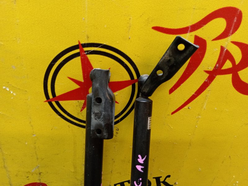 Амортизатор двери багажника, 500 рублей, Красноярск