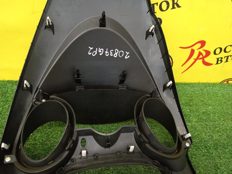 Консоль панели приборов, 500 рублей, Красноярск