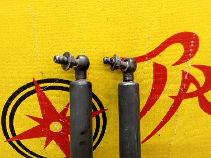 Амортизатор двери багажника, 3500 рублей, Красноярск