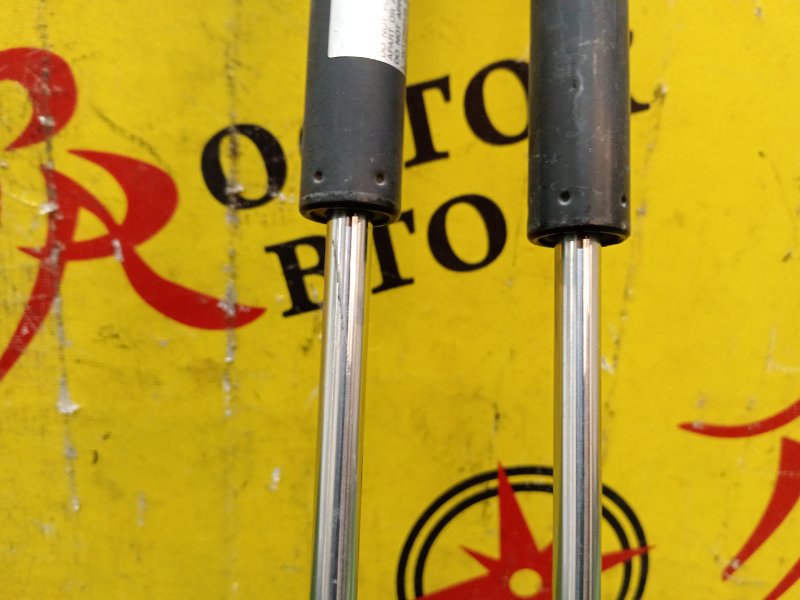 Амортизатор двери багажника, 3500 рублей, Красноярск