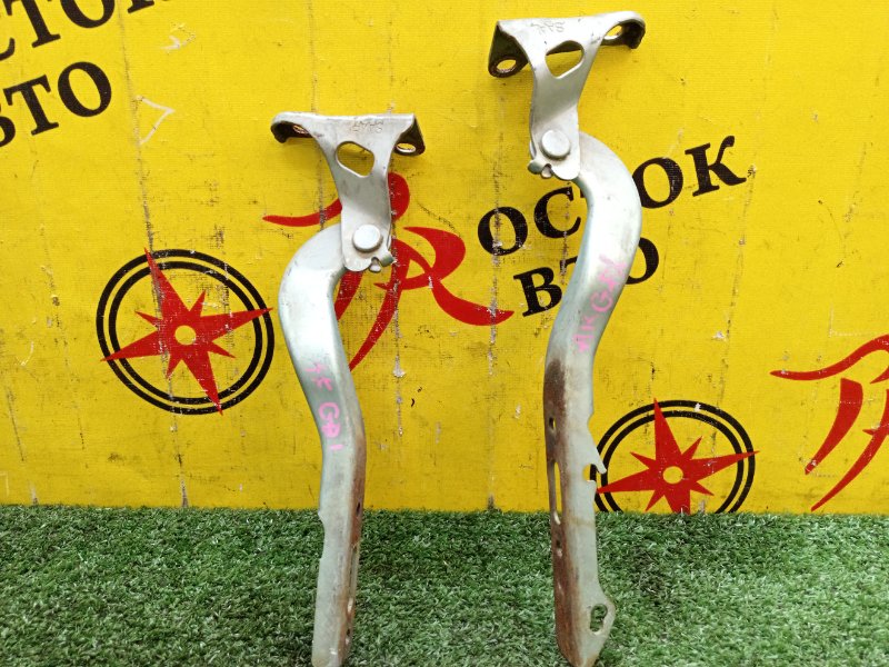 Петля капота, 200 рублей, Красноярск