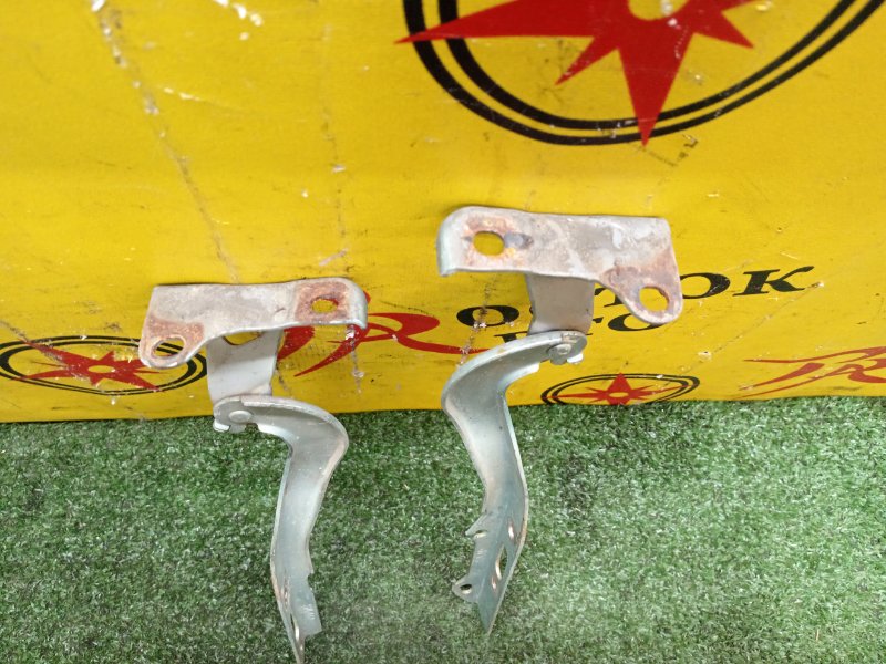 Петля капота, 200 рублей, Красноярск