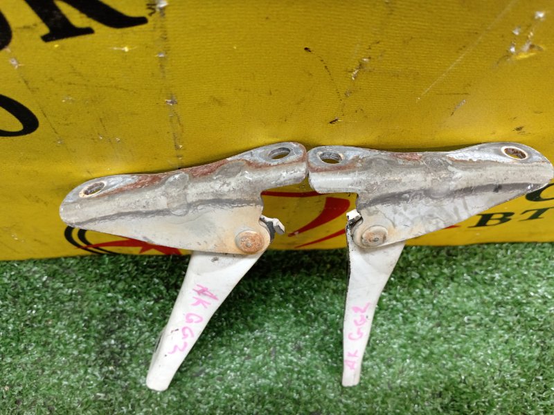 Петля капота, 200 рублей, Красноярск