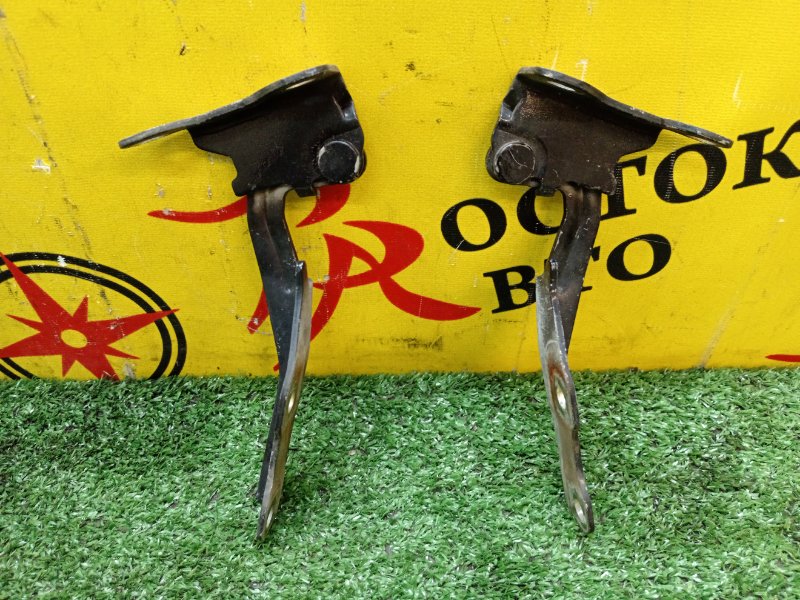 Петля капота, 300 рублей, Красноярск