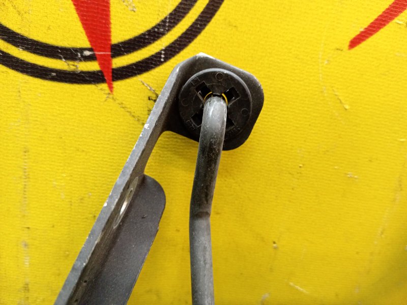 Петля капота, 400 рублей, Красноярск