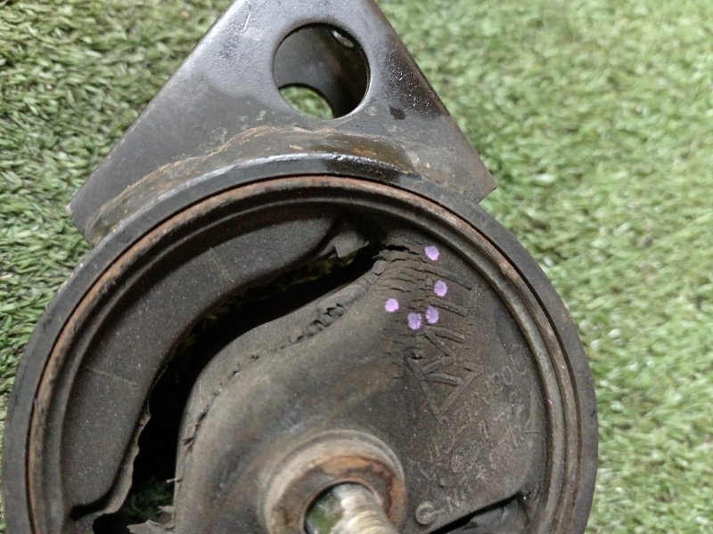 Подушка двигателя, 800 рублей, Красноярск