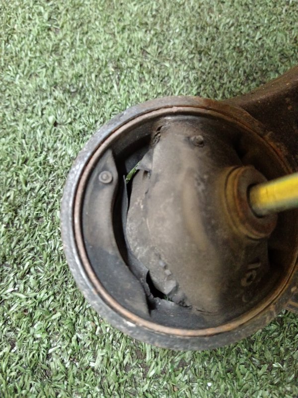 Подушка двигателя, 1000 рублей, Красноярск