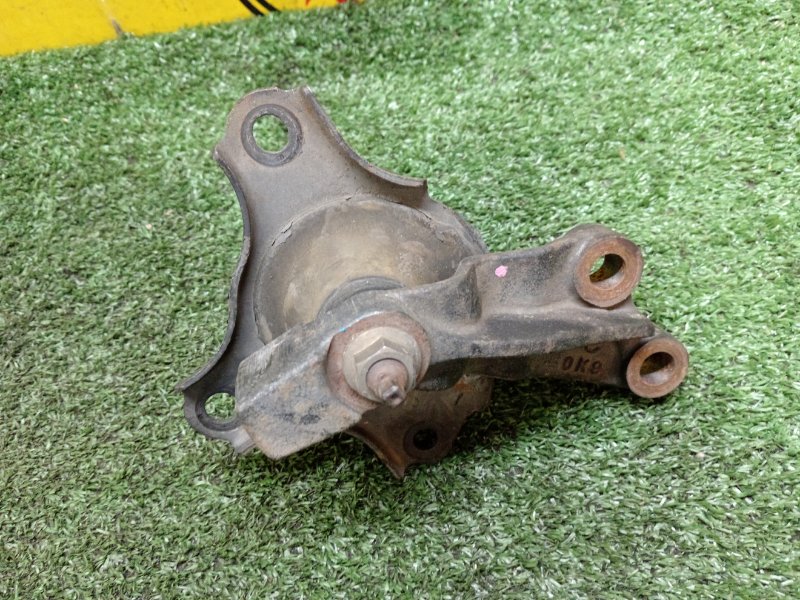 Подушка двигателя, 800 рублей, Красноярск