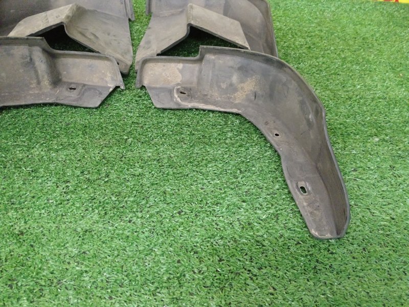 Брызговик, 1500 рублей, Красноярск