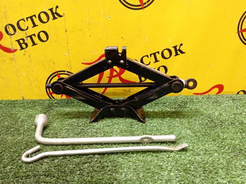 Домкрат, 1500 рублей, Красноярск