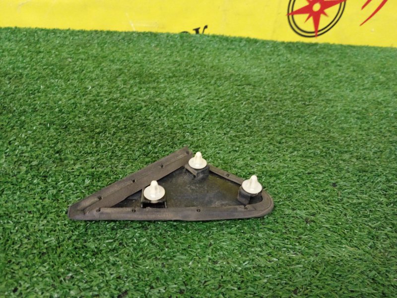 уголок крыла, 300 рублей, Красноярск