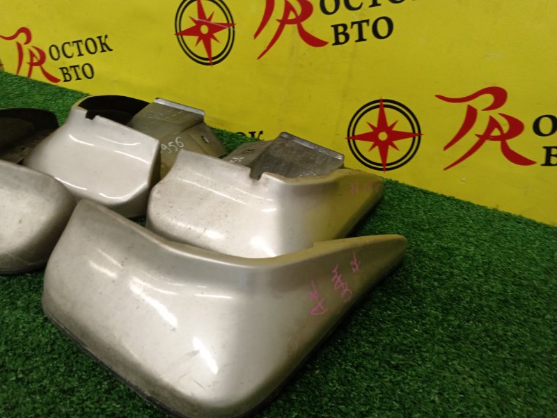 Брызговик, 1400 рублей, Красноярск