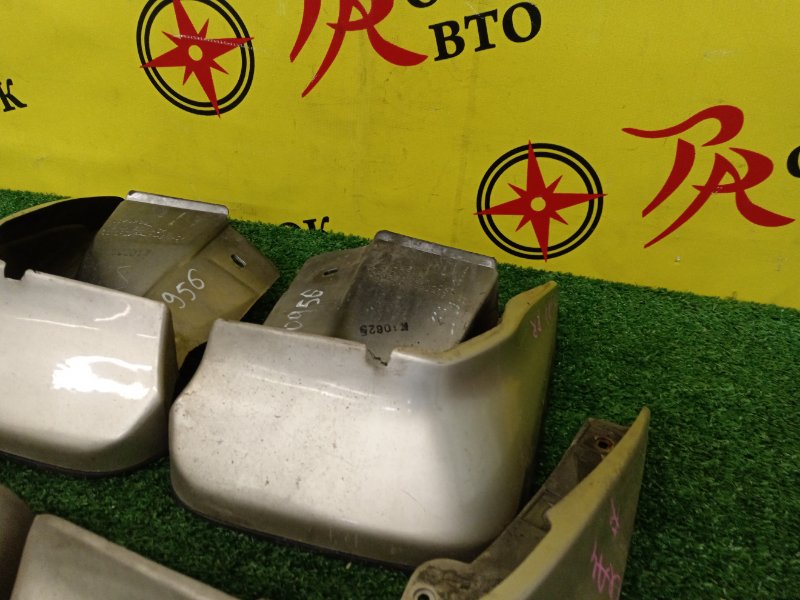 Брызговик, 1400 рублей, Красноярск