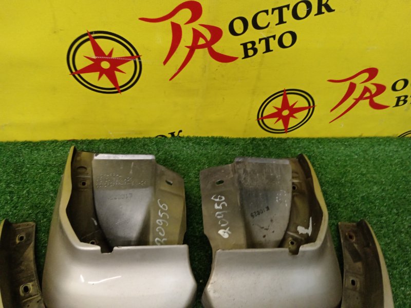 Брызговик, 1400 рублей, Красноярск