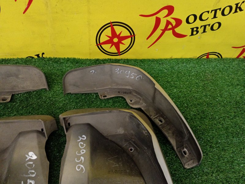 Брызговик, 1400 рублей, Красноярск