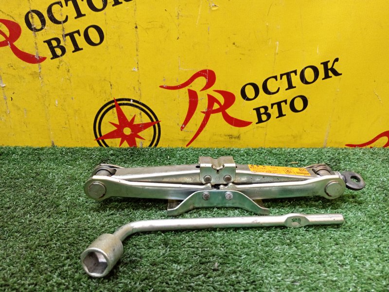 Домкрат, 1000 рублей, Красноярск