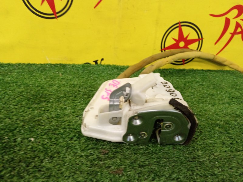 Замок боковой двери, 500 рублей, Красноярск