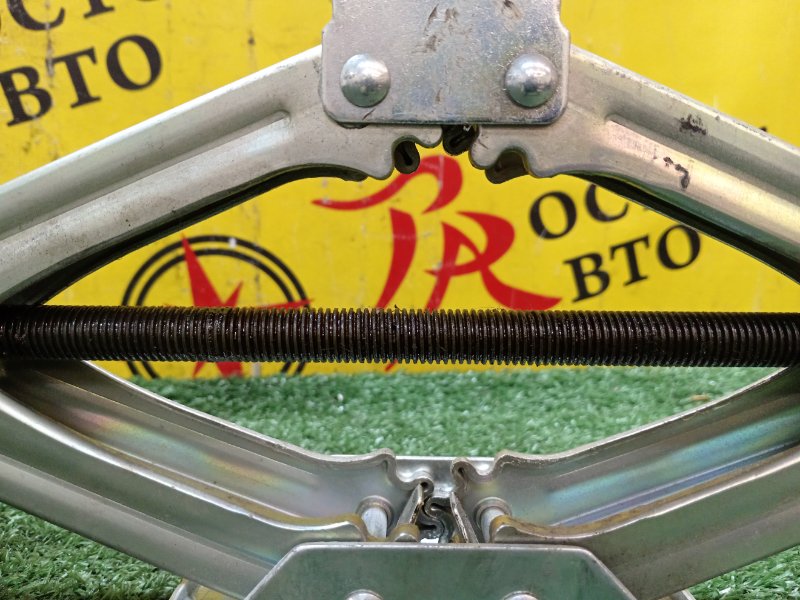 Домкрат, 1500 рублей, Красноярск