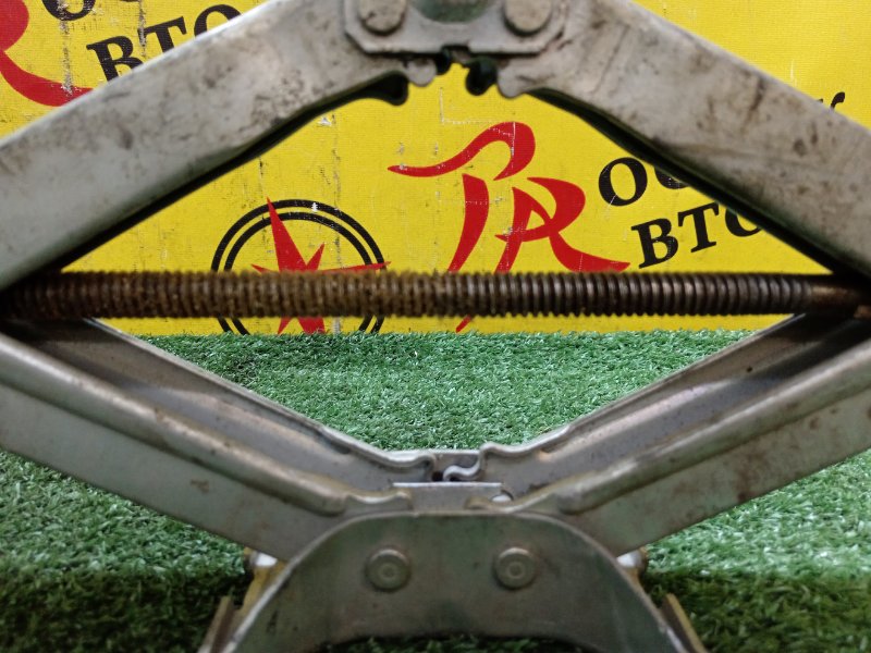 Домкрат, 750 рублей, Красноярск