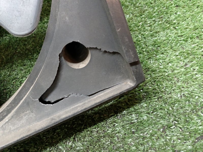 Диффузор радиатора, 2000 рублей, Красноярск