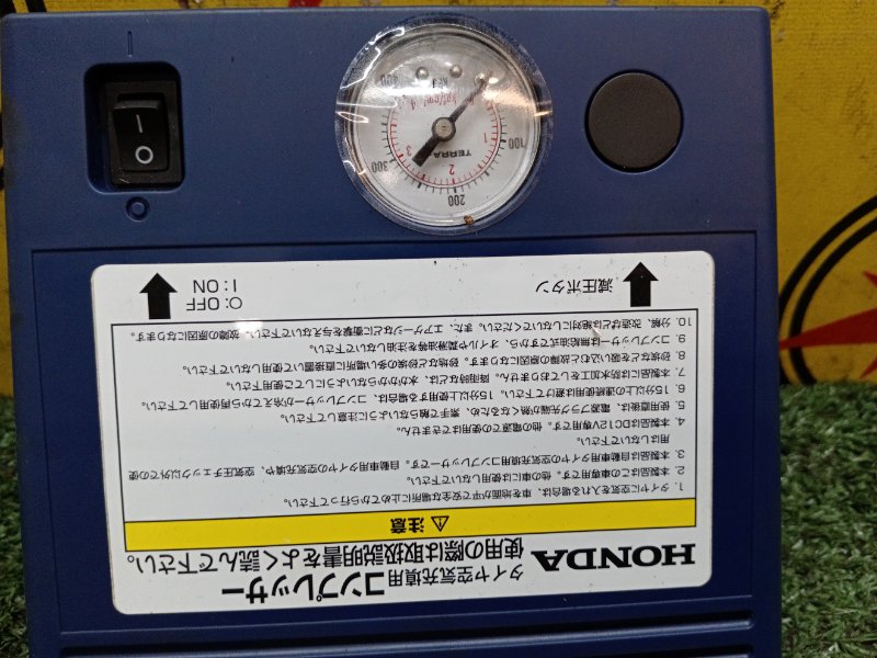 Компрессор подкачки колес, 3000 рублей, Красноярск