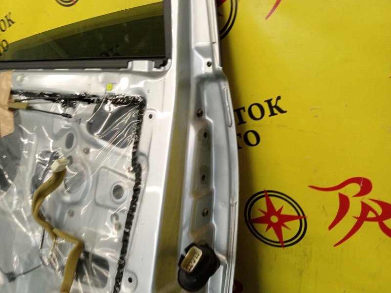 Дверь боковая, 7500 рублей, Красноярск