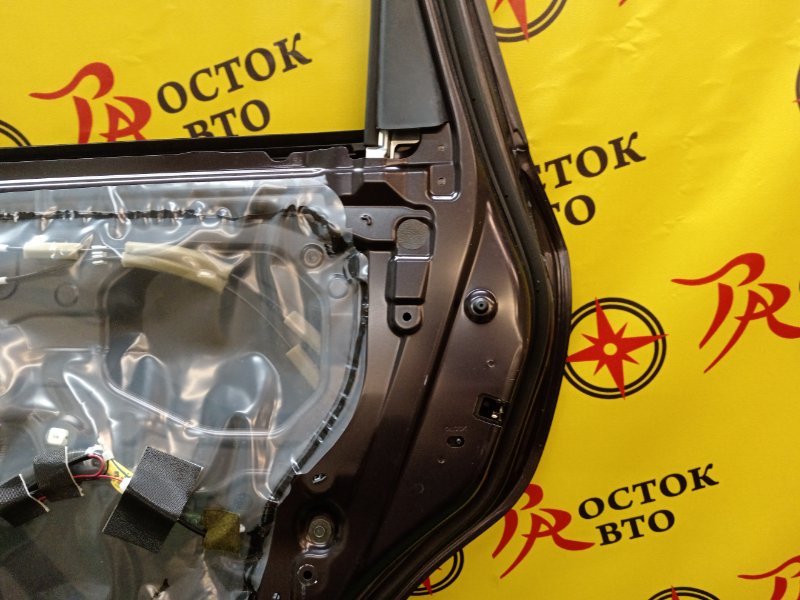 Дверь боковая, 18000 рублей, Красноярск