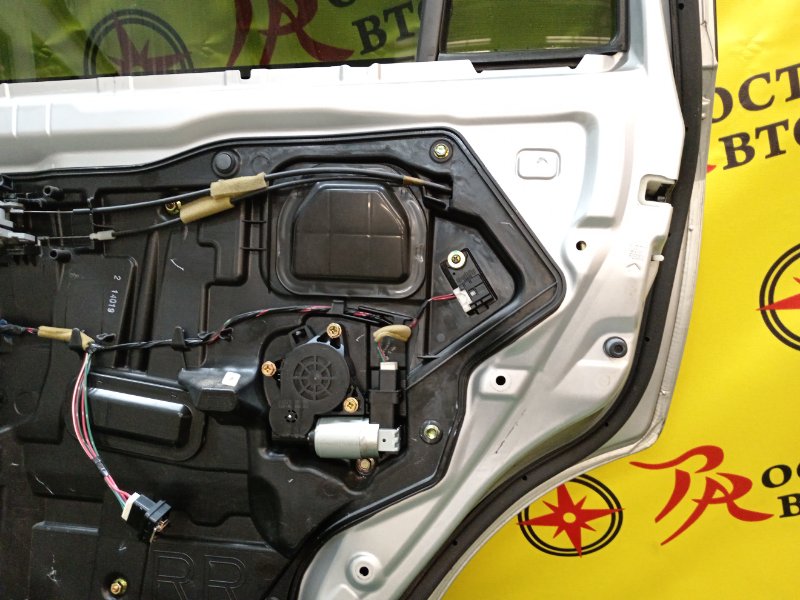 Дверь боковая, 4500 рублей, Красноярск