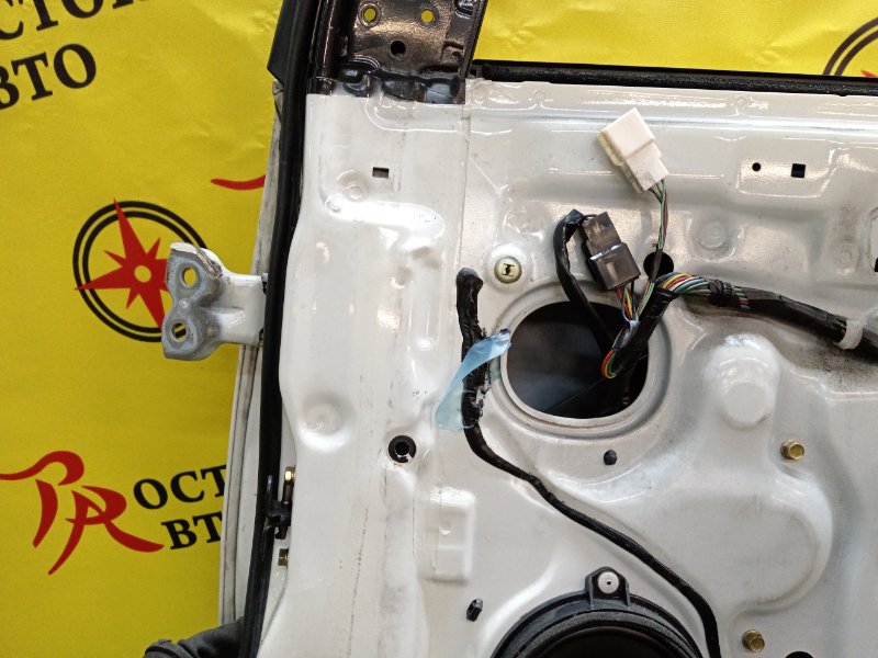 Дверь боковая, 7000 рублей, Красноярск