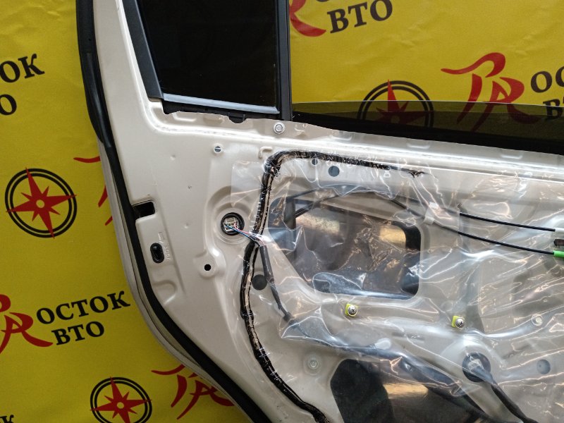 Дверь боковая, 10000 рублей, Красноярск