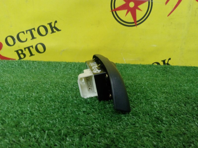 Блок управления стеклоподъемниками, 1000 рублей, Красноярск